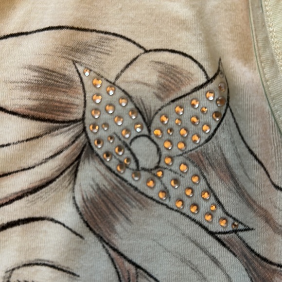 Little mermaid tank - Picture 4 of 5